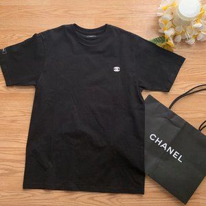 Auth. New CHANEL Uniform T-Shirt Small/ Medium